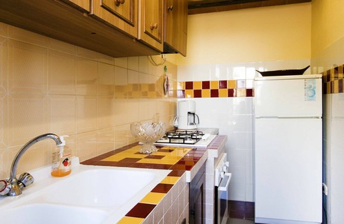 Paciano Villa | Nice apartment in villa for 6 people with pool, WIFI, TV, terrace, pets allowed and parking