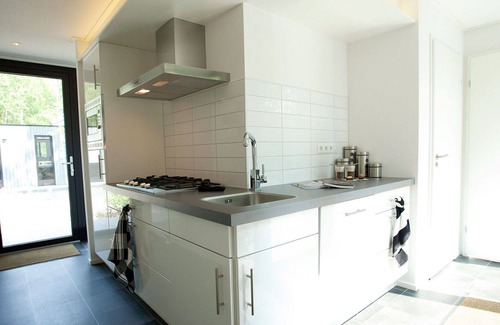 Belfeld House | Nice apartment in villa for 6 people with pool, WIFI, TV, terrace and parking