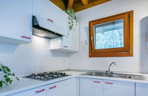 Grado House | Nice apartment in villa for 6 guests with pool, WIFI, terrace, pets allowed and parking