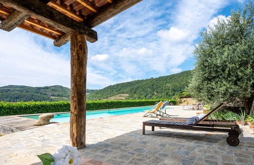 Cortemilia Villa | Nice apartment in villa for 4 people with pool, WIFI, patio, pets allowed and parking
