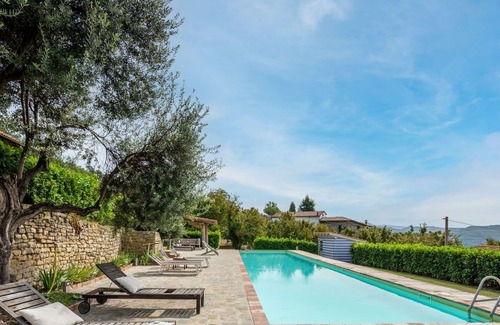 Cortemilia Villa | Nice apartment in villa for 8 guests with pool, WIFI, patio, pets allowed and parking