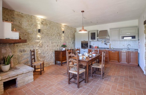 Gualdo Cattaneo Apartment | Nice apartment in Loc. Saragano, Gualdo