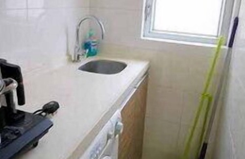 Mong Kok Apartment | nice apt with good equippments-A1