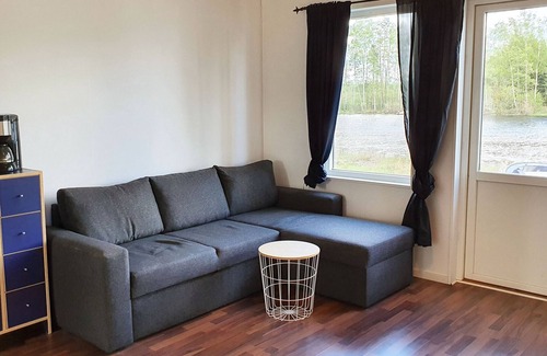 Hamneda House | Nice cottage with panoramic views of Lake Hängasjön | SE06013