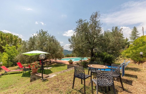 Monte Santa Maria Tiberina House | Nice home in Monte S.Maria Tiberina