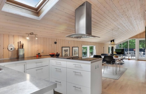 Skiveren House | Nice home in ålbæk with WiFi