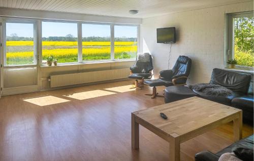 Boderne House | Nice Home In Aakirkeby With Wifi