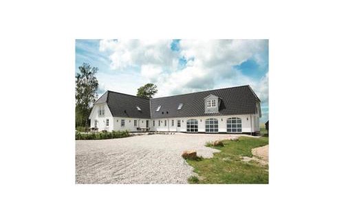 Allestrup House | Nice Home In Allingåbro With Sauna