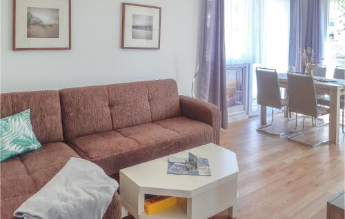 Behrenhoff House | Nice Home In Behrenhoff With Kitchen