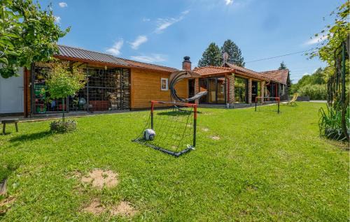 Lekenik House | Nice Home In Brezane Lekenicke