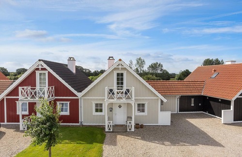 Middelfart House | Nice home in Brenderup Fyn with sauna