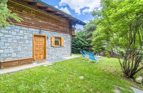 Magneaz-Palouettaz House | Nice home in Champoluc (AO) with sauna