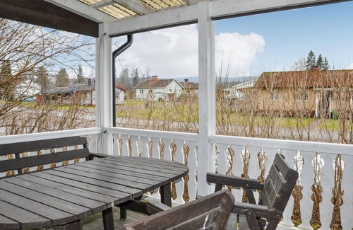 Dals Langed House | Nice home in Dals Långed with kitchen