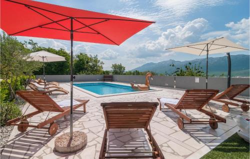 Koprivno House | Nice Home In Dugopolje With Kitchen