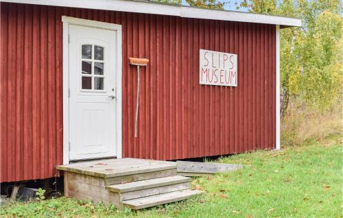 Eksjo Municipality House | Nice Home In Eksjö With Kitchen