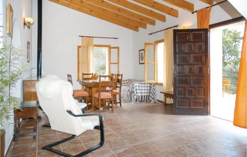 Estellencs House | Nice Home In Estellencs With Kitchen