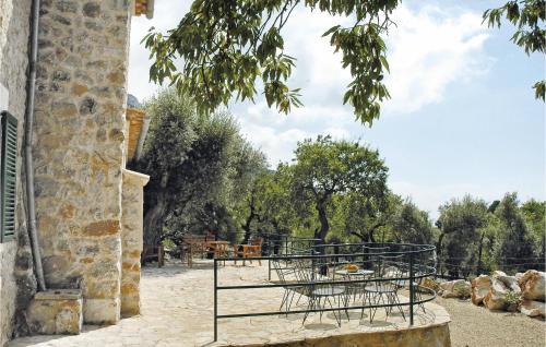 Estellencs House | Nice Home In Estellencs With Kitchen