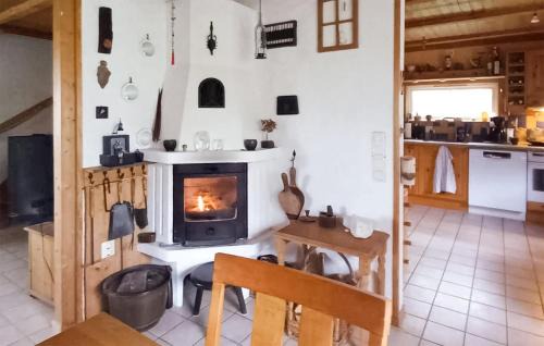 Fjalkinge House | Nice Home In Fjälkinge With Kitchen