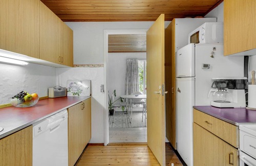 Smidstrup Strand House | Nice home in Gilleleje with WiFi