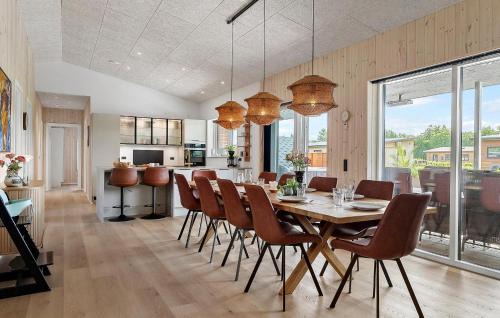 Nørre Hurup House | Nice Home In Hadsund With Sauna - D62710