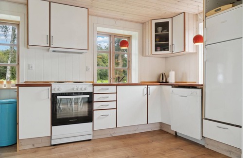 Skodshoved House | Nice home in Knebel with kitchen