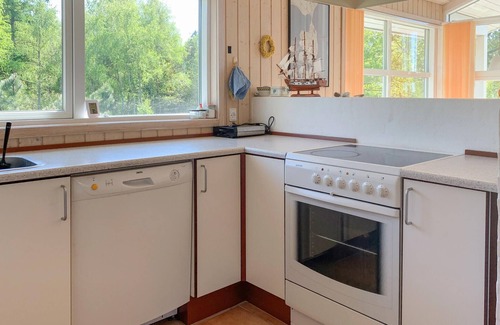 Knebel House | Nice home in Knebel with house sea view
