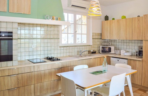Lancon-Provence House | Nice home in Lançon-Provence