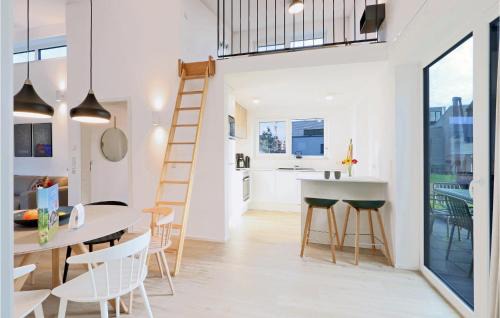 Lembruch House | Nice Home In Lembruchdümmer See