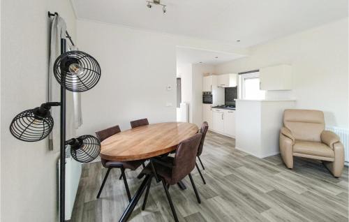 Oosterwolde House | Nice Home In Oosterwolde With Wifi