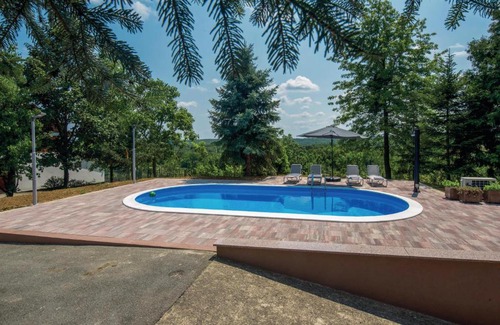 Levanjska Varos House | Nice home in Ovcara with 2 Bedrooms, WiFi and Heated swimming pool