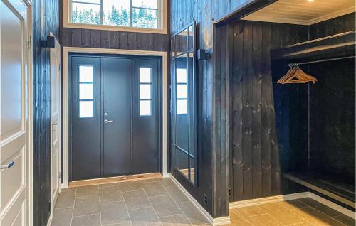 yer House | Nice Home In Øyer With Kitchen