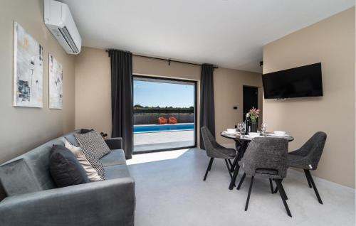 Paljuv House | Nice Home In Paljuv With Wi-Fi