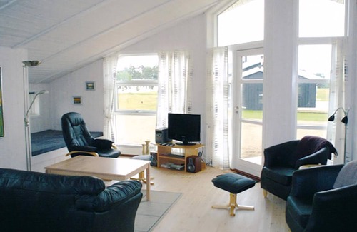 Spodsbjerg House | Nice home in Rudkøbing with 3 Bedrooms, Sauna and WiFi