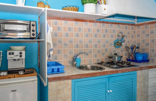 Scoglitti House | Nice home in Scoglitti with WiFi