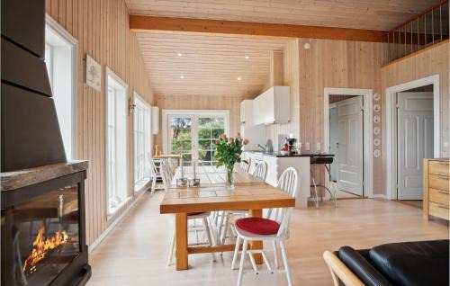 Sjllands Odde House | Nice Home In Sjællands Odde