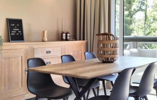 Somme-Leuze House | Nice Home In Somme-Leuze With Wifi