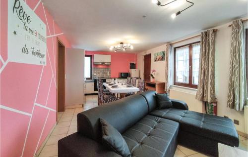 Somme-Leuze House | Nice Home In Somme-Leuze With Wifi