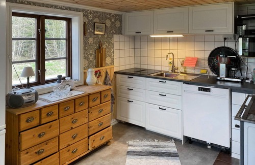Vimmerby Municipality House | Nice home in Tjurstorp with kitchen
