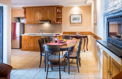 Sutomiscica House | Nice home in Ugljan with WiFi