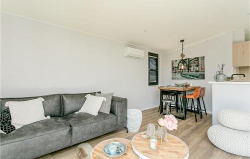 Municipality of Barneveld House | Nice Home In Voorthuizen With Wifi
