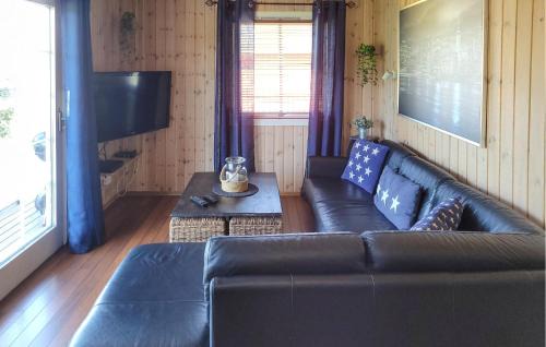 Kviteseid House | Nice Home In Vrådal With Kitchen