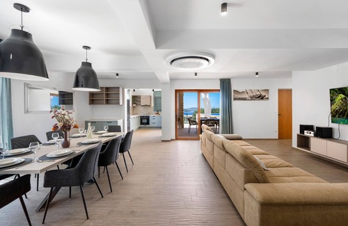 Zaboric House | Nice home in Zaboric with WiFi