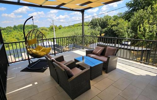 Sveti Ivan Zelina House | Nice Home In Zadrkovec With Wifi