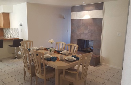 El Paso House | Nice House. beautiful view. Fire place, Swimming pool, Heated Jacuzzi
