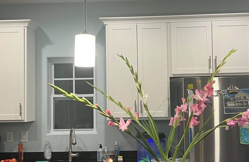 Ocean View House | Nice house with AC in charming Norfolk