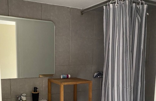 Rive Droite Apartment | nice little apartment