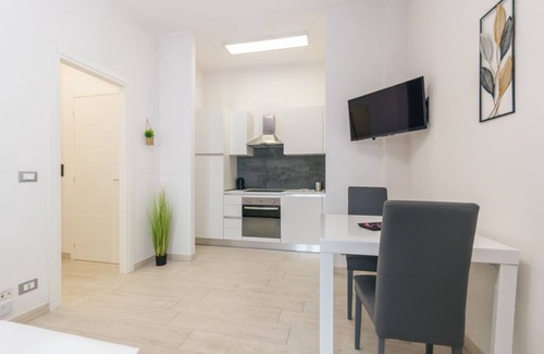 San Salvario Apartment | Nice Metro, Jury House