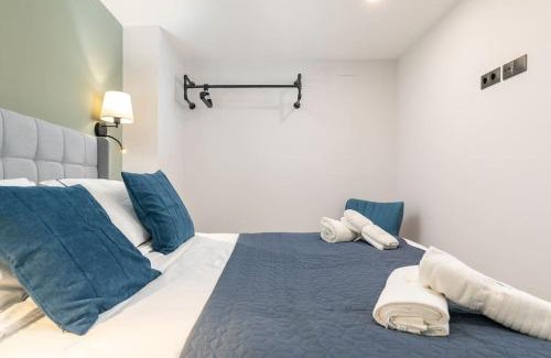 Vista Alegre Apartment | Nice new duplex in front of Palacio VistaAlegre