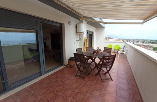 Vinaros Apartment | NICE PENTHOUSE WITH OVERLOOKING SEA 300 M. BEACH 10 PERS
