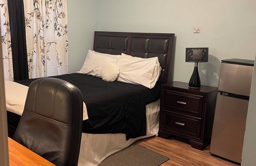 Peachtree City House | Nice Room near Trillith Movie Studio’s